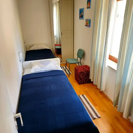 Apartments Jagoda Vrbnik Exterior photo