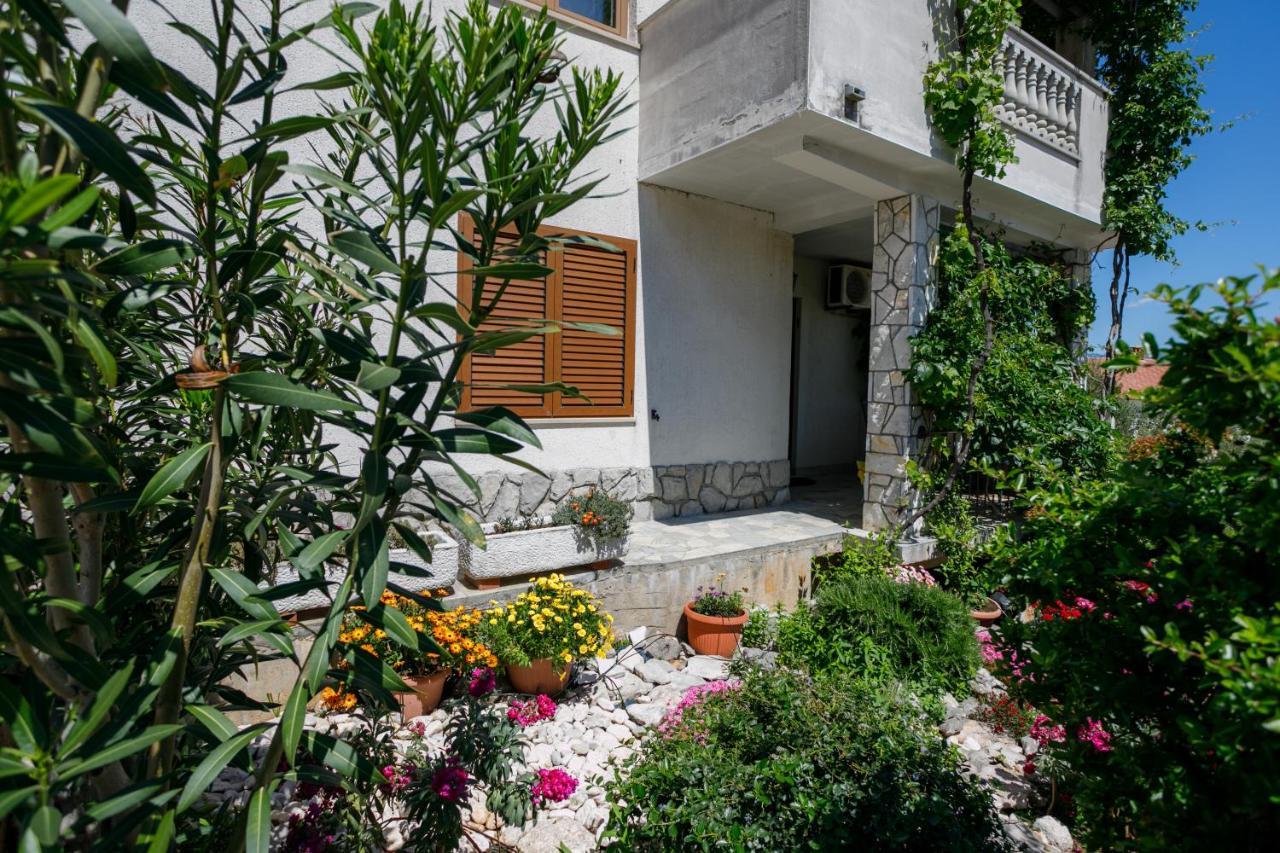 Jagoda * Vrbnik